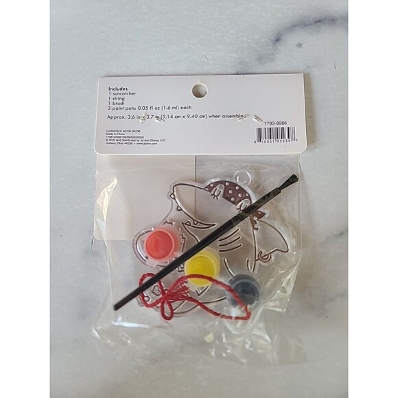 Valentine's Day Suncatcher Kits, NEW, Set Of 3 - Picture 3 of 10